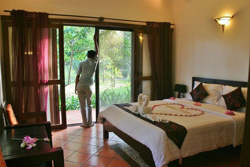 Golden Premier Villa Siem Reap Bagian luar foto